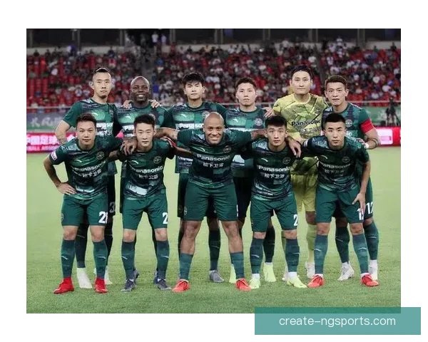 北京足球联赛各参赛球队实力对比与赛季展望分析